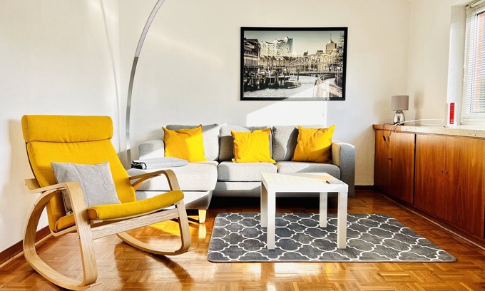 Soltau Apartment | Großzügige, Helle Wohnung zum Wohlfühlen