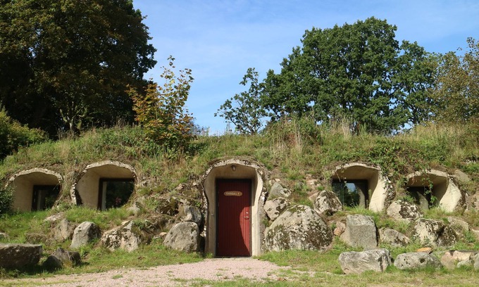 Hoor Municipality Hotel | Grottbyn - Skånes Djurparks Camping