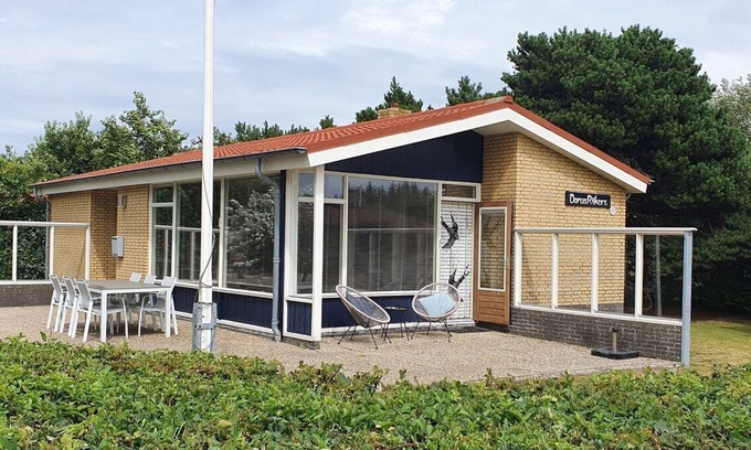 Ballum House | Ground floor house in Ballum (Roosdunen) with terrace facing south and west.