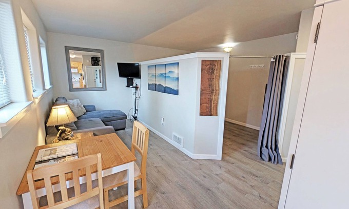 Sunriver Condo | Ground Floor, One Bedroom Condo with Complex Pool and Hot Tub, A/C unit PWDA5