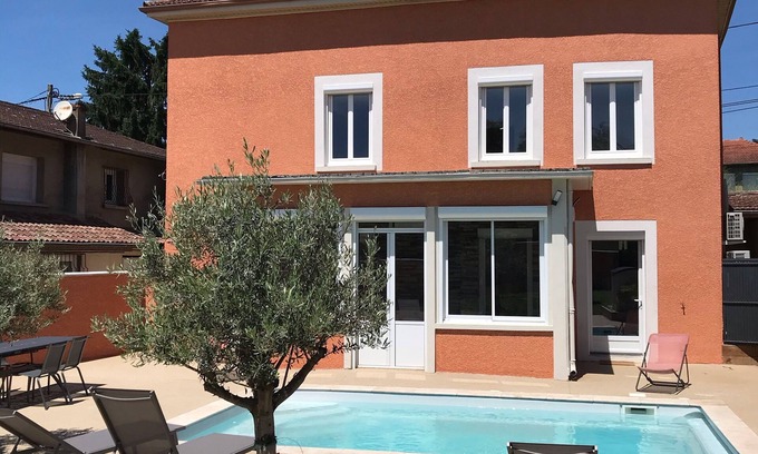 Trevoux House | Group home/Private pool