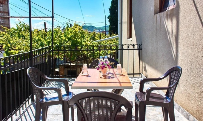 Gori House | Guest House - MK