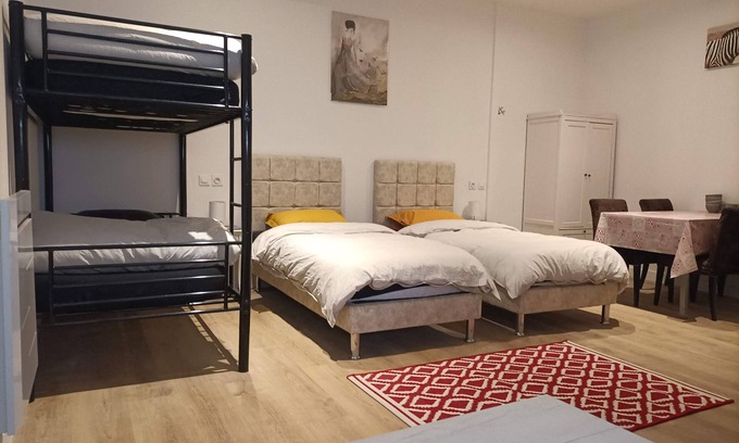 Thieux House | Guesthouse near Charles De Gaulle Airport