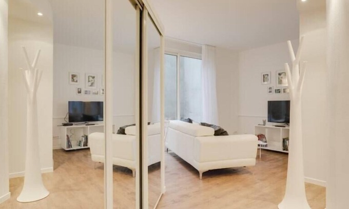 Moliere - Edgard Quinet Apartment | GuestReady - Amazing Ivory Flat - Tête d'Or Park