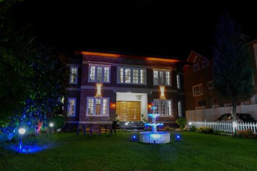 Srinagar Bed & Breakfast | Gulberg Cottage