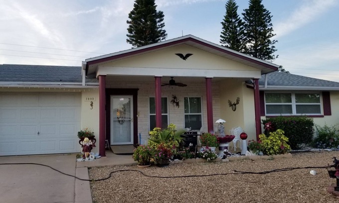 Bayonet Point House | Gulf of Mexico minutes away