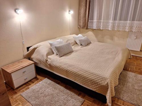 Rakosfalva Apartment | Gvadányi Rezidencia