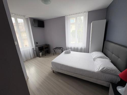 Ax-les-Thermes Hotel | Hôtel Le Bellevue