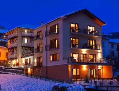 Ax-les-Thermes Hotel | Hôtel Le Chalet