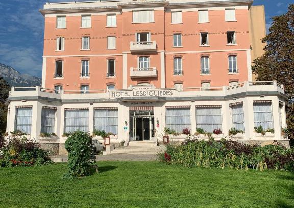 Secteur 3 Hotel | Hôtel restaurant d'application Lesdiguieres - Ecole hôtelière -