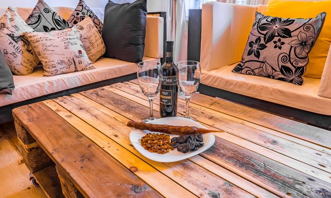 Vera Apartment | H&B apartments Vasil Petriashvili