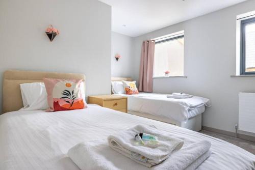 Redlynch House | H3-Woodland Retreat-4BR-3B-Free Parking