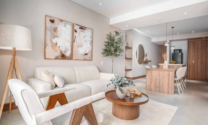 Granada Apartment | H808 | Premium Penthouse | Pool | Gym | Security