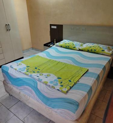 Asuncion House | Habitación en casa zona Asunción