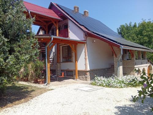 Bata Apartment | Hagyományőrző és múltidéző porta