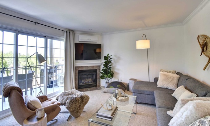 Saint-Faustin-Lac-Carre Apartment | Halte MB Gateway in the heart of the Laurentians