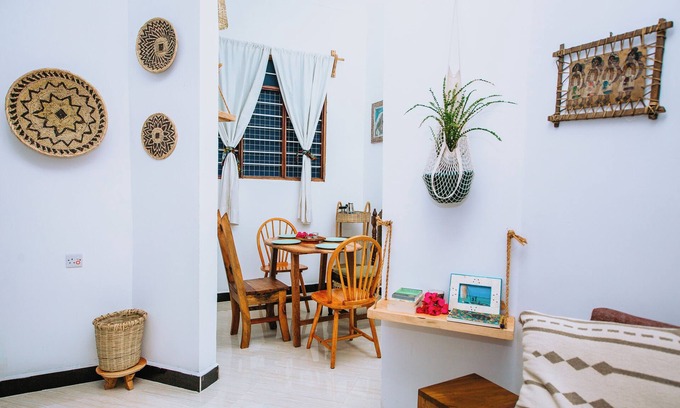 Pingwe House | Hammock Under Milky Way and 5 Min to Beach & The Rock