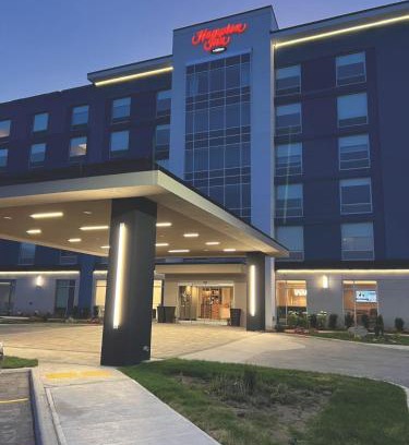 Kingston Hotel | Hampton Inn By Hilton Kingston