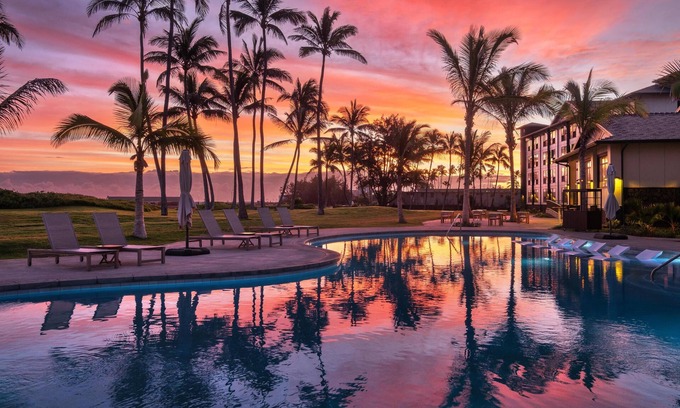 Kahului Hotel | Hampton Inn & Suites Maui North Shore