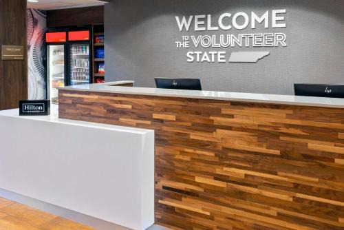 Murfreesboro Hotel | Hampton Inn & Suites Murfreesboro