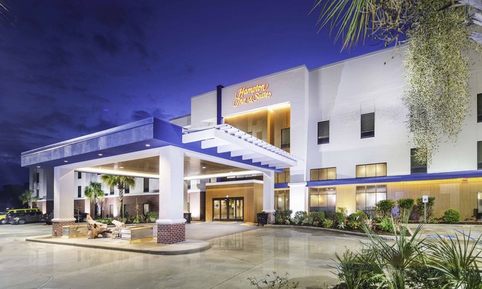 New Iberia Hotel | Hampton Inn & Suites New Iberia Avery Island