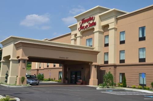West Middlesex Hotel | Hampton Inn & Suites Sharon