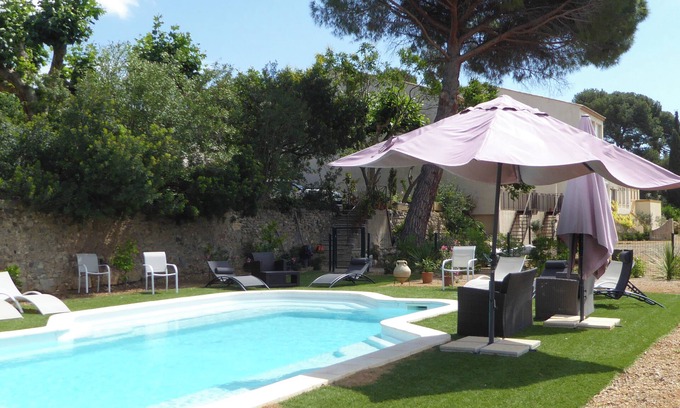 Salleles-d'Aude Apartment | HARMONIE GîteDomaine de l'Herbe Sainte Independent winemaker near Canal du Midi