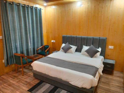 Bhatwari House | Harsil woodstone homestay