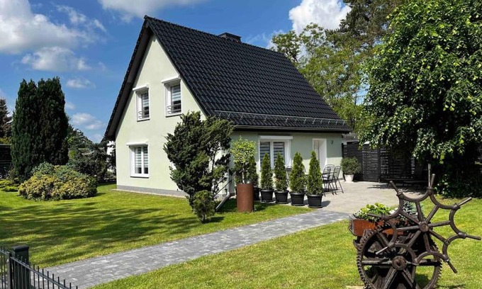 Oberhavel Apartment | -Haus am Wäldchen-