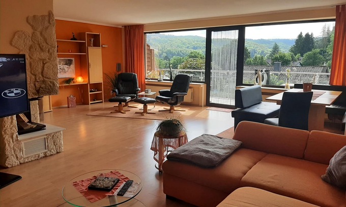 Heiligenkirchen House | "Haus Falkenburgblick" up to 9 persons Detmold, Teutoburg Forest with top view