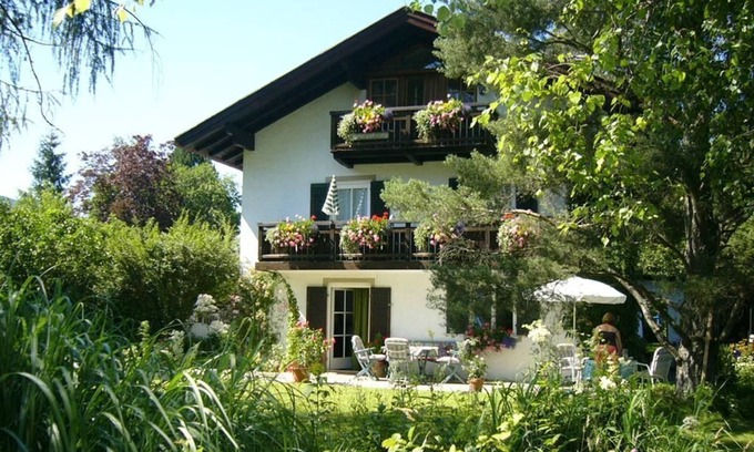 Unterammergau Apartment | Haus Funk - Holiday apartment Birnenlaube (2 bedrooms)