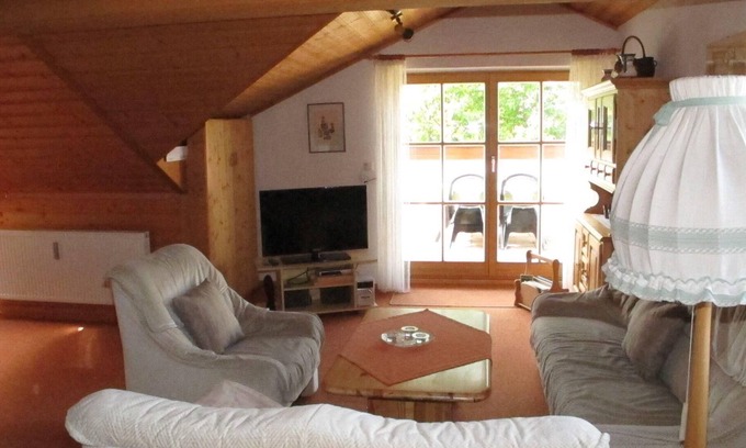 Haidmuhle Apartment | Haus Haidweg Wohnung 5 - 3 Zimmer, ca. 90 qm für 2-6 Personen im Dachgeschoss mit Balkon und großer Dachterrasse