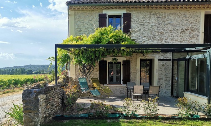 Mornas House | Havre de Paix au Coeur des Vignes