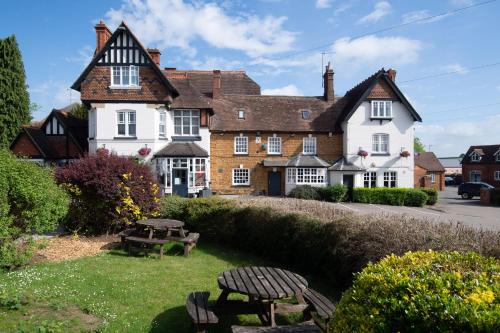 Helmdon Hotel | Heart of England, Northampton by Marston's Inns