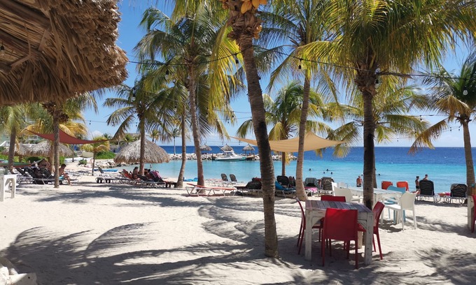 Sint Michiel Apartment | Heerlijk Zeezicht Appartement op Blue Bay