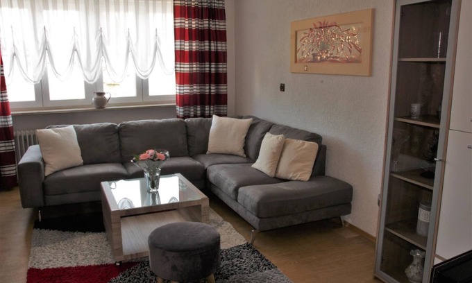 Zandt Apartment | Helle, großzügige Ferienwohnung für die ganze Familie