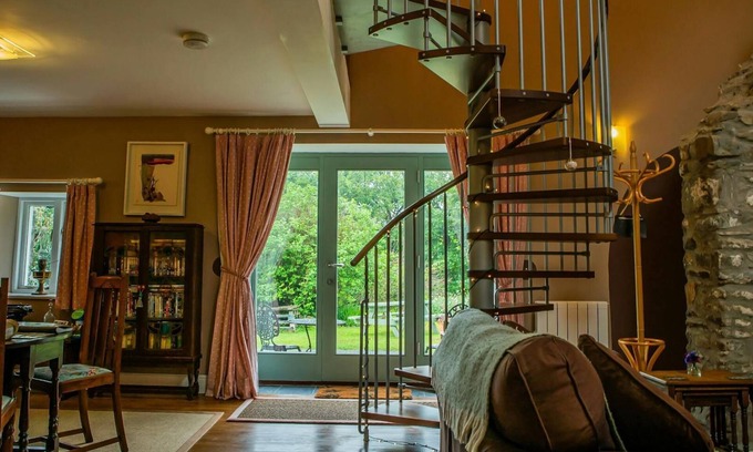 Bethania Cottage | Hen Ffermdy, Aberaeron