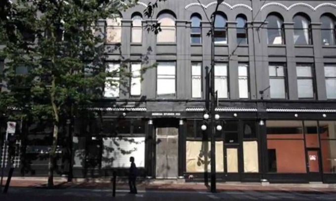 Gastown Condo | Heritage loft in the heart of Gastown in Downtown Vancouver 24-159962