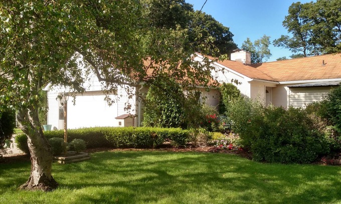 White Lake Cottage | Heron Pointe. where nature and luxury combine for an unforgettable experience!