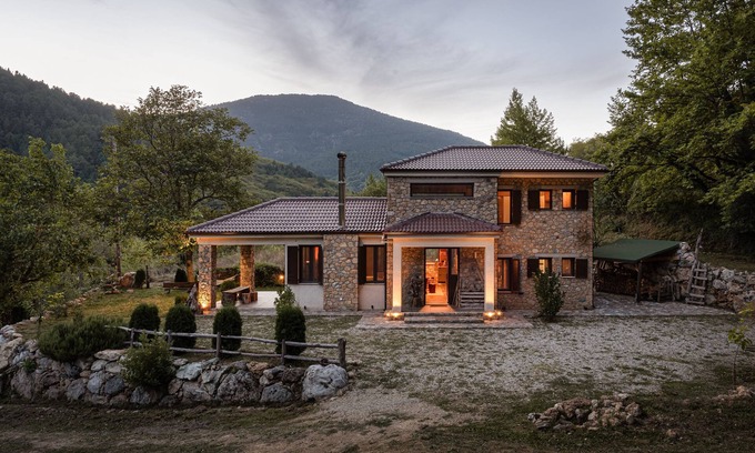 Zarouhla Ski Chalet | Hidden Stone Chalet