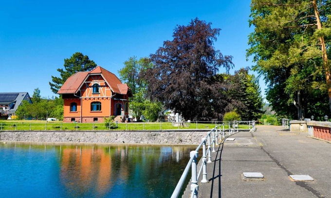 Tambach-Dietharz Apartment | Hide away! "Haus am See! at the old dam Apartment 1st floor