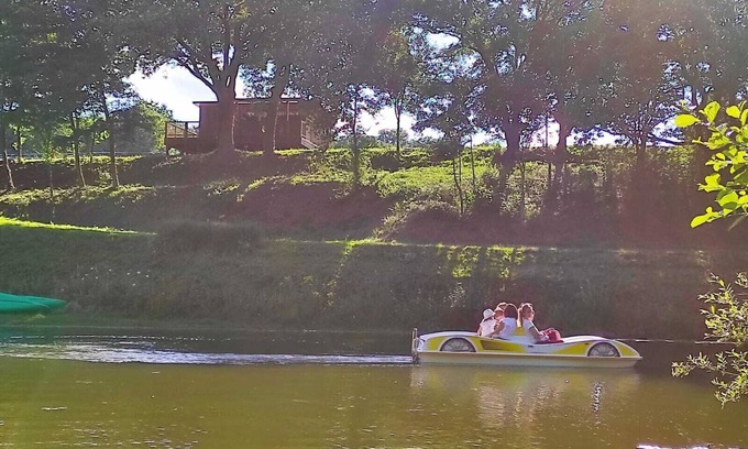 Maulevrier Ski Chalet | High-comfort "Lodge" chalet on stilts on the waterfront near the Puy du Fou!