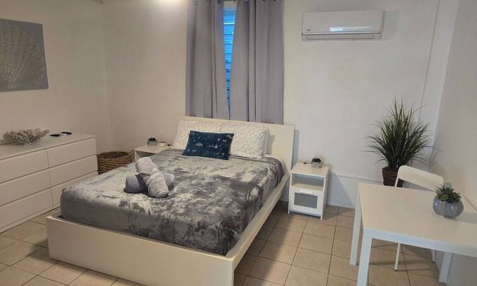 La Parguera Apartment | HighTide Guesthouse Apartment #7