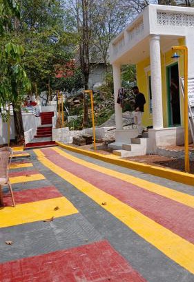 Yelagiri Hotel | Hill Forrest Resort By Sky Inn