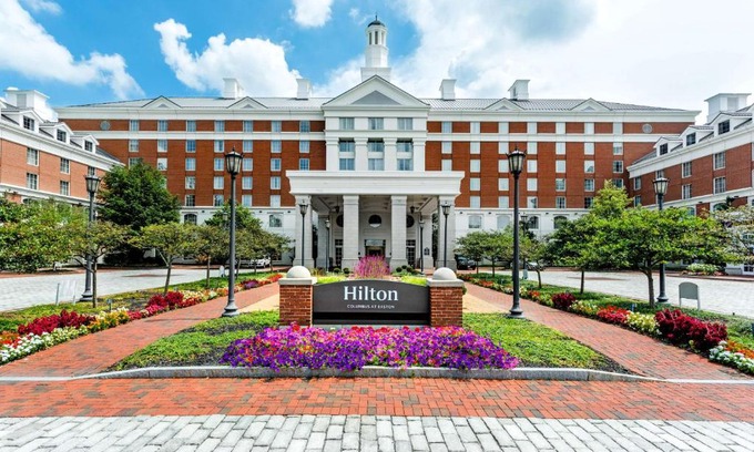 Easton Hotel | Hilton Columbus at Easton