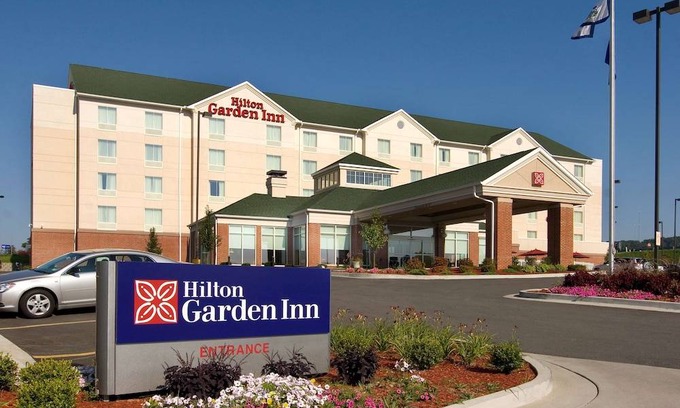 Bridgeport Hotel | Hilton Garden Inn Clarksburg
