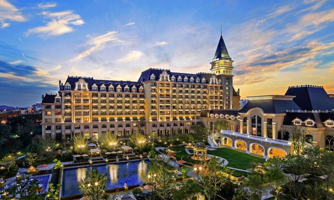 Huangdao Hotel | Hilton Qingdao Golden Beach