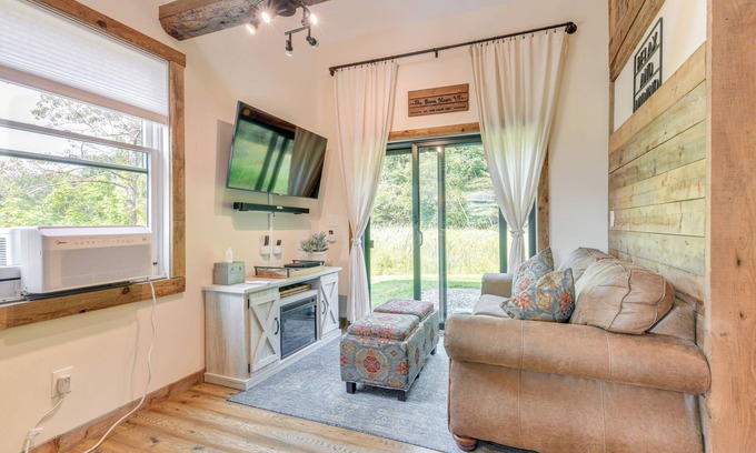 Moscow House | Historic Charm + Modern Luxury: 6 Mi to Stowe Mtn