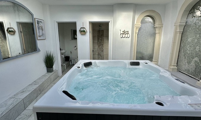 Trowbridge House | Historic Charm : Perfect For Groups. Hot tub and plenty of parking onsite