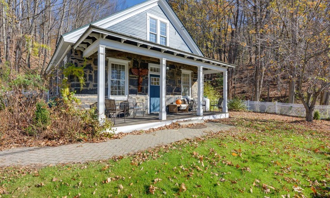 Drewsville House | Historic New Hampshire Home: 1 Mi to Boat Launch